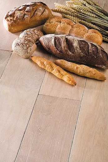 Plancher d’autrefois — parquet massif de fabrication française
