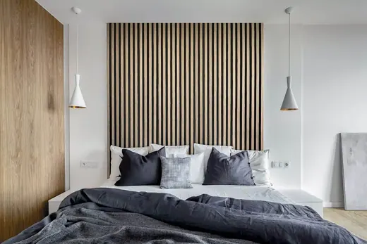 Habillage mural posé par S.B. Parquet